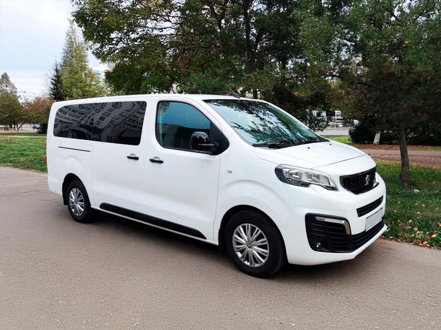 Peugeot Traveller